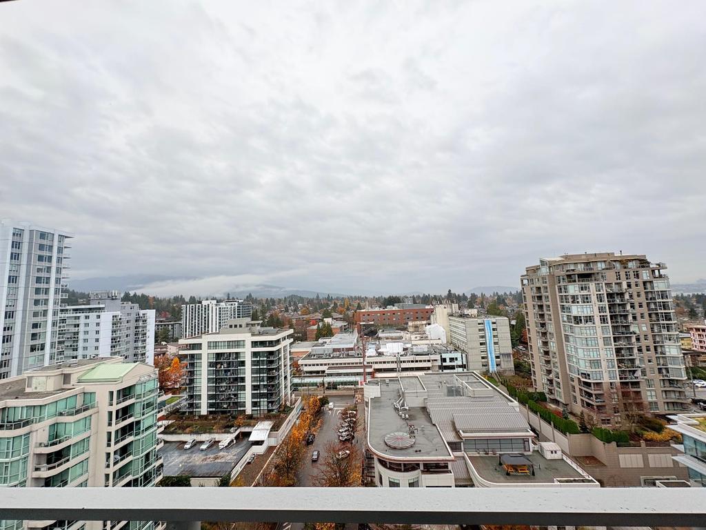 Listing Image for R3076215