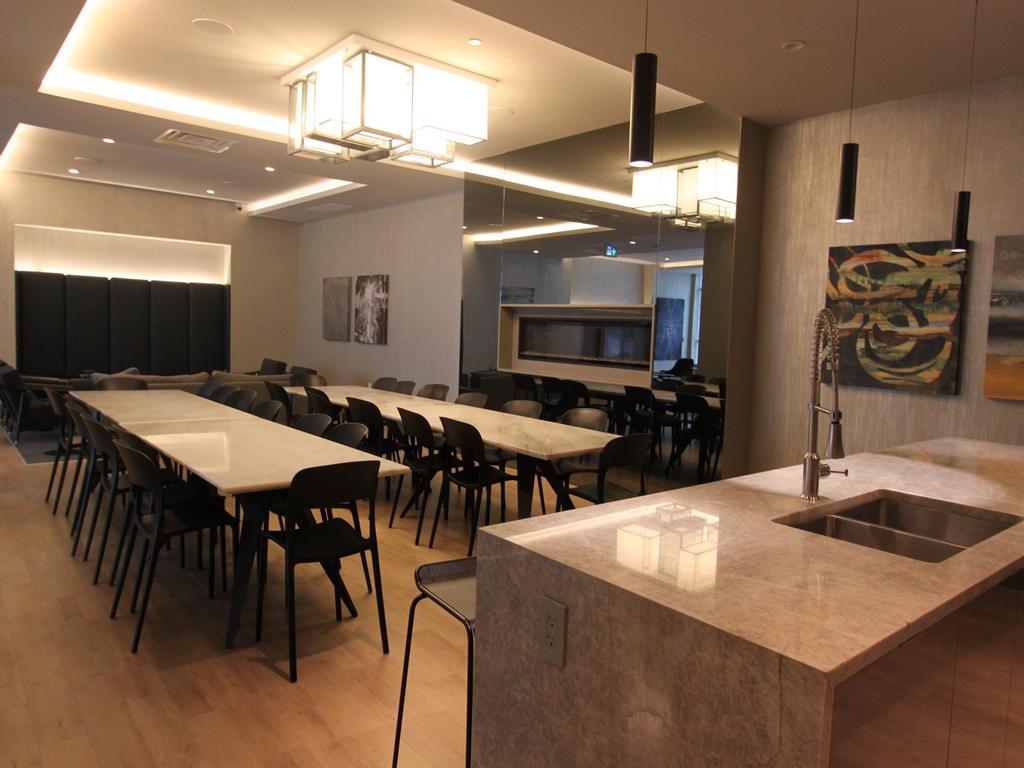 Listing Image for R3076215