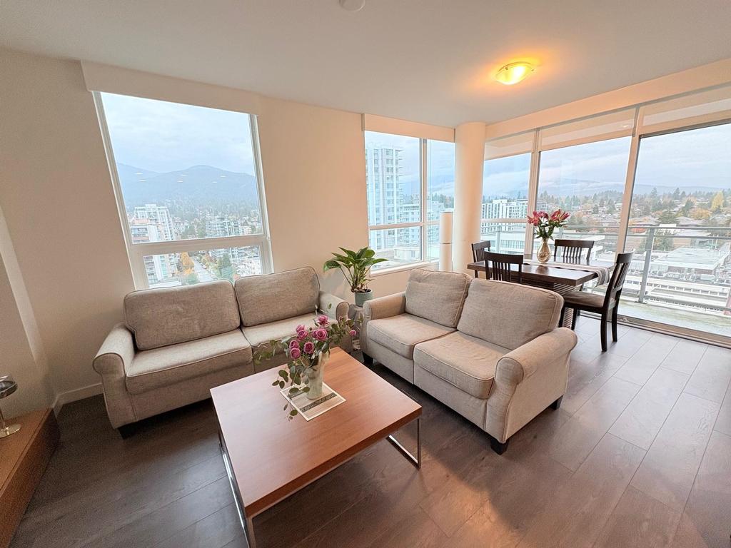 Listing Image for R3076215