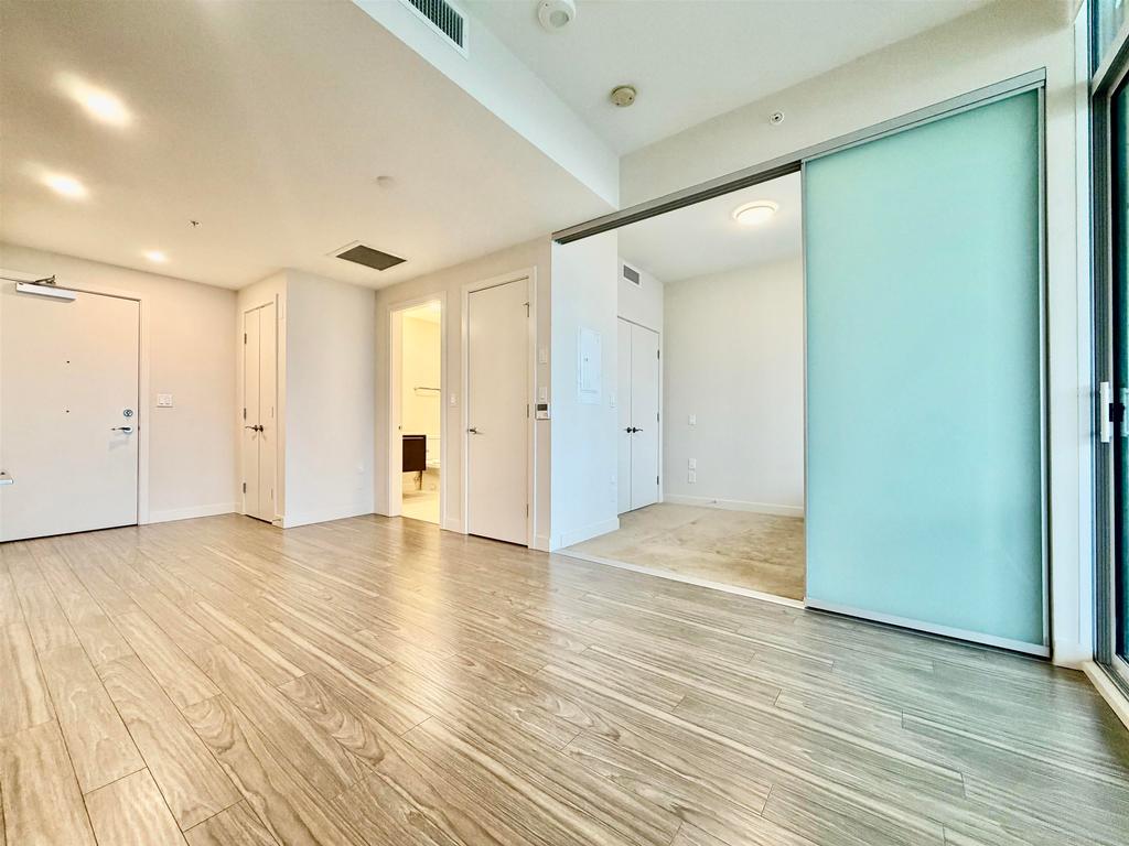 Listing Image for R3076219