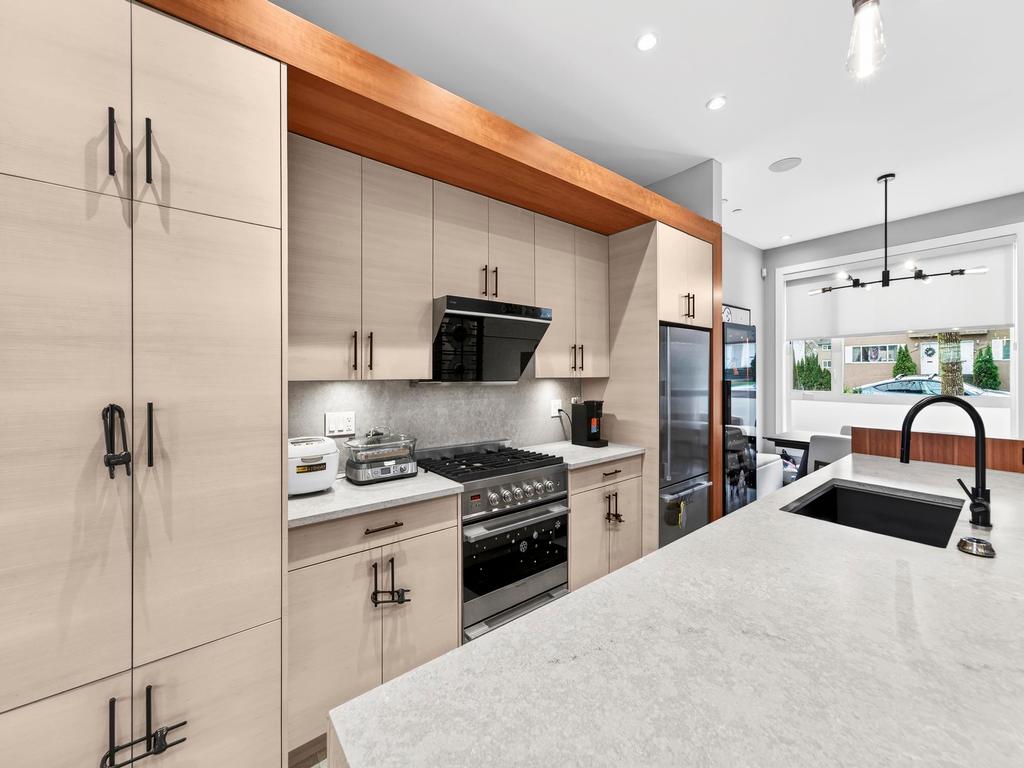 Listing Image for R3076270