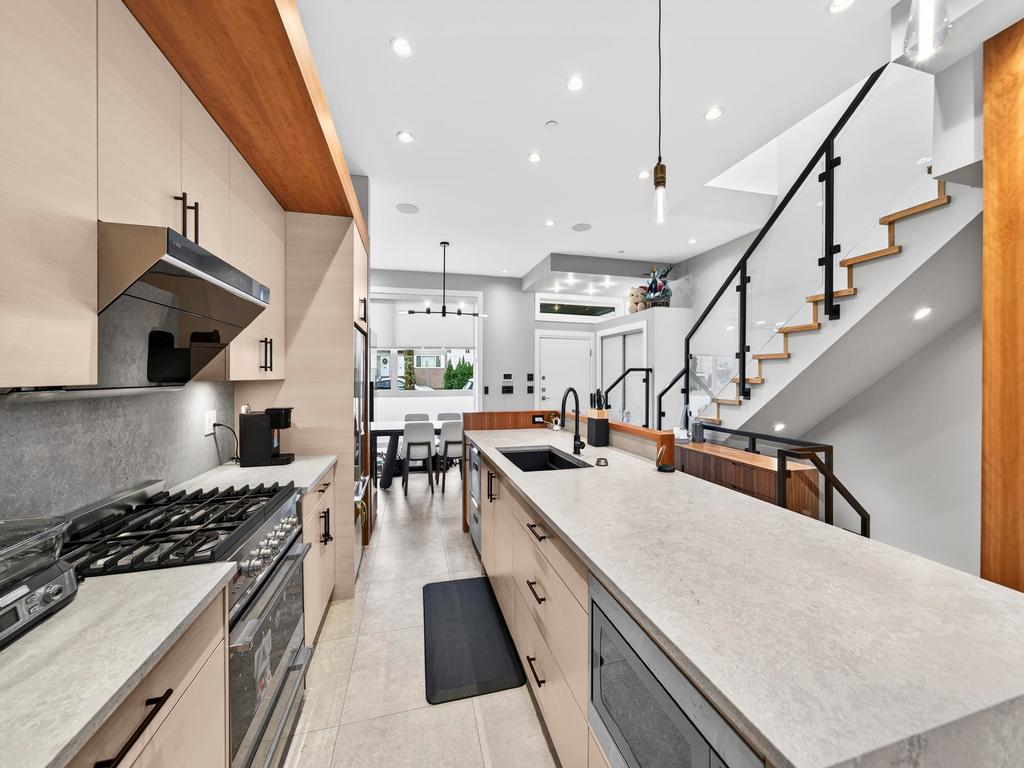 Listing Image for R3076270