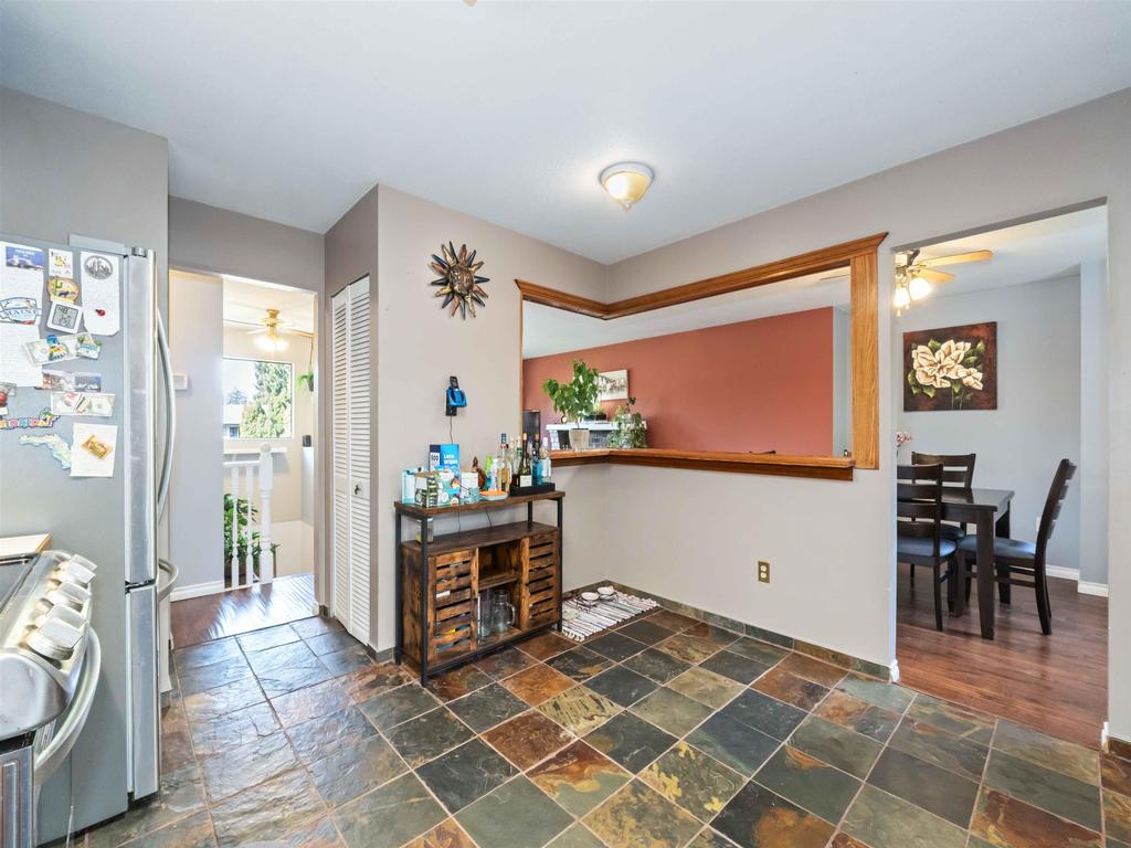 Listing Image for R3076275