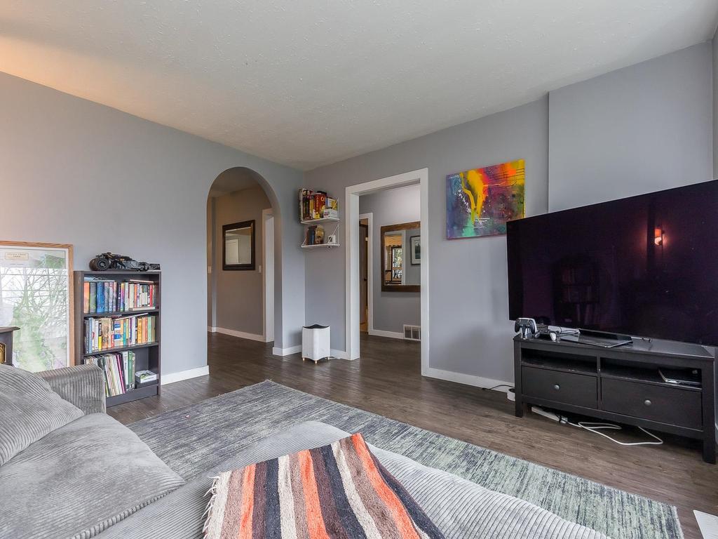 Listing Image for R3076295