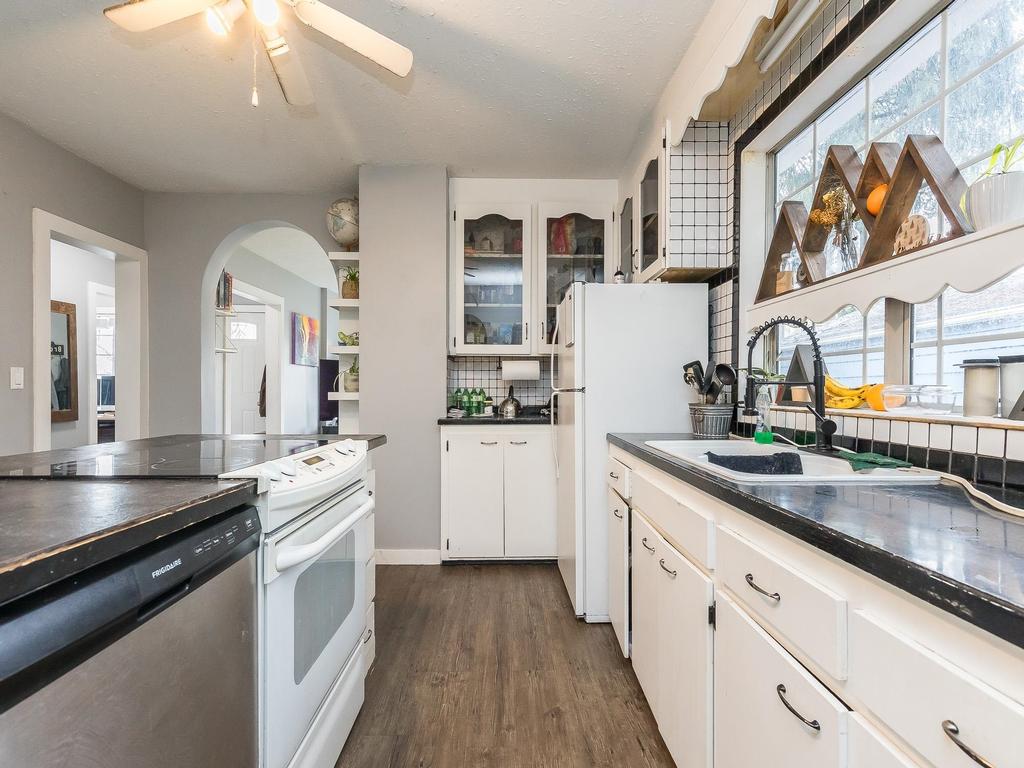 Listing Image for R3076295