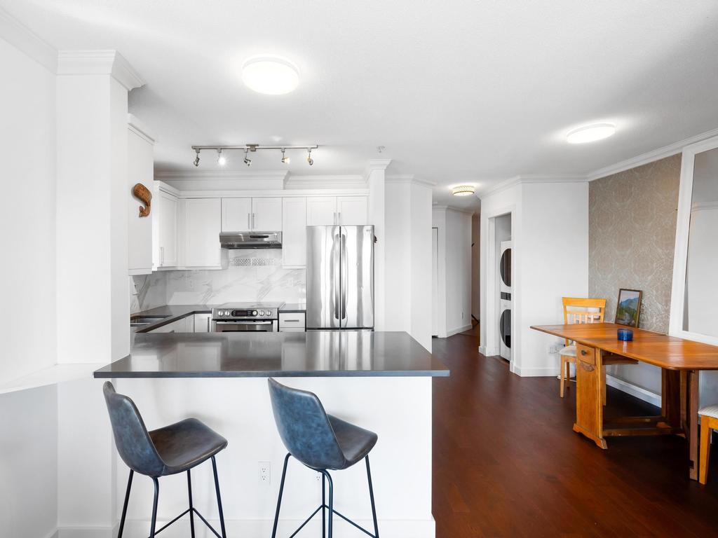 Listing Image for R3076323