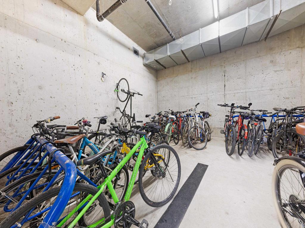 Listing Image for R3076323