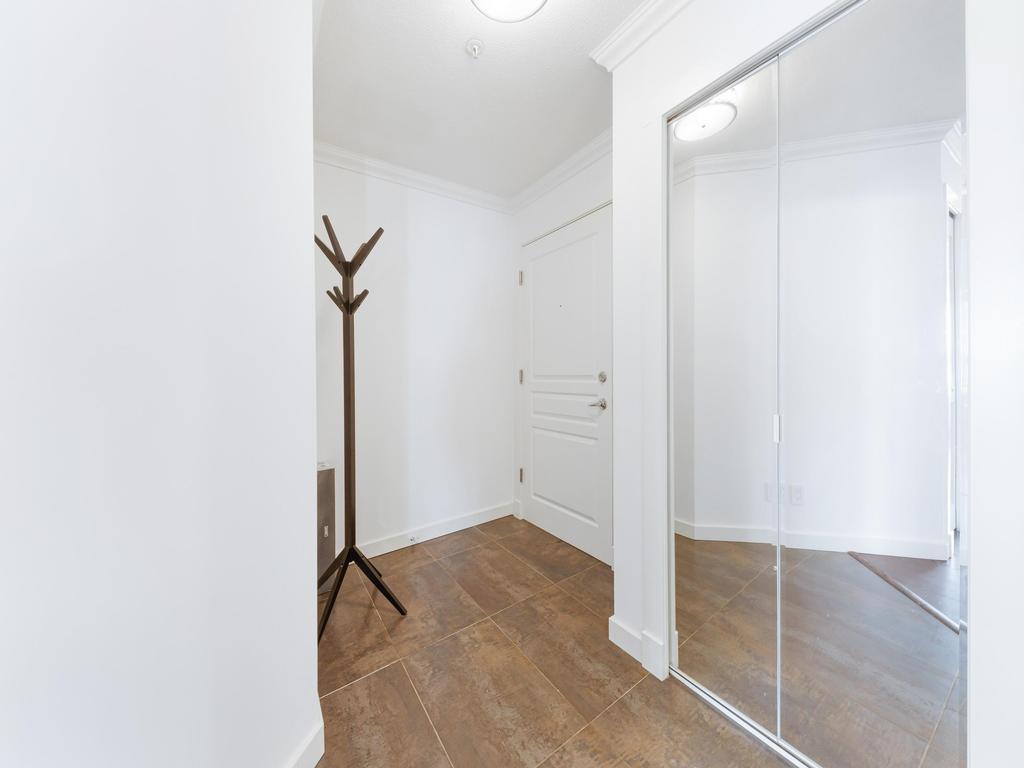 Listing Image for R3076323