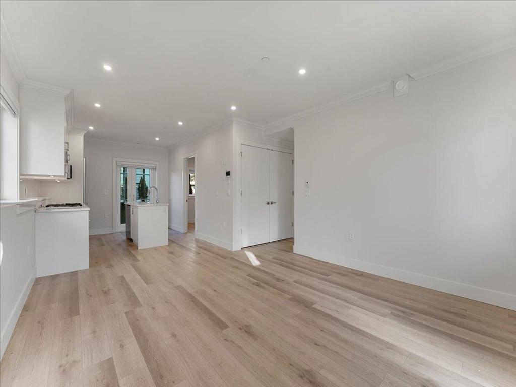 Listing Image for R3076354