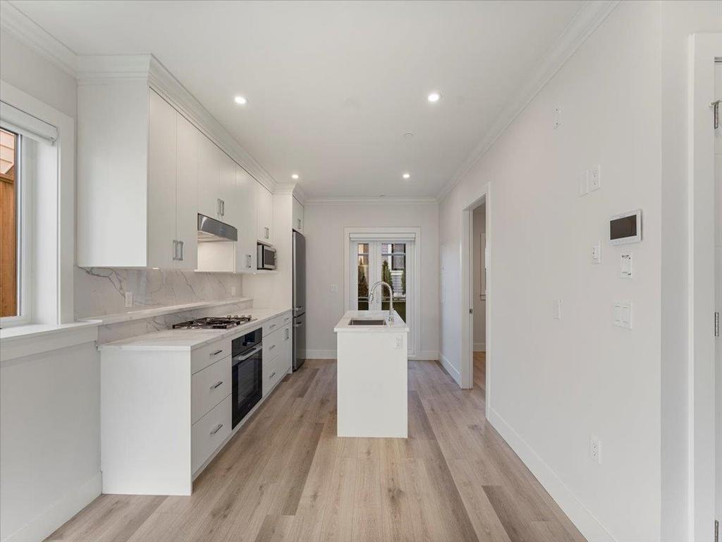 Listing Image for R3076354