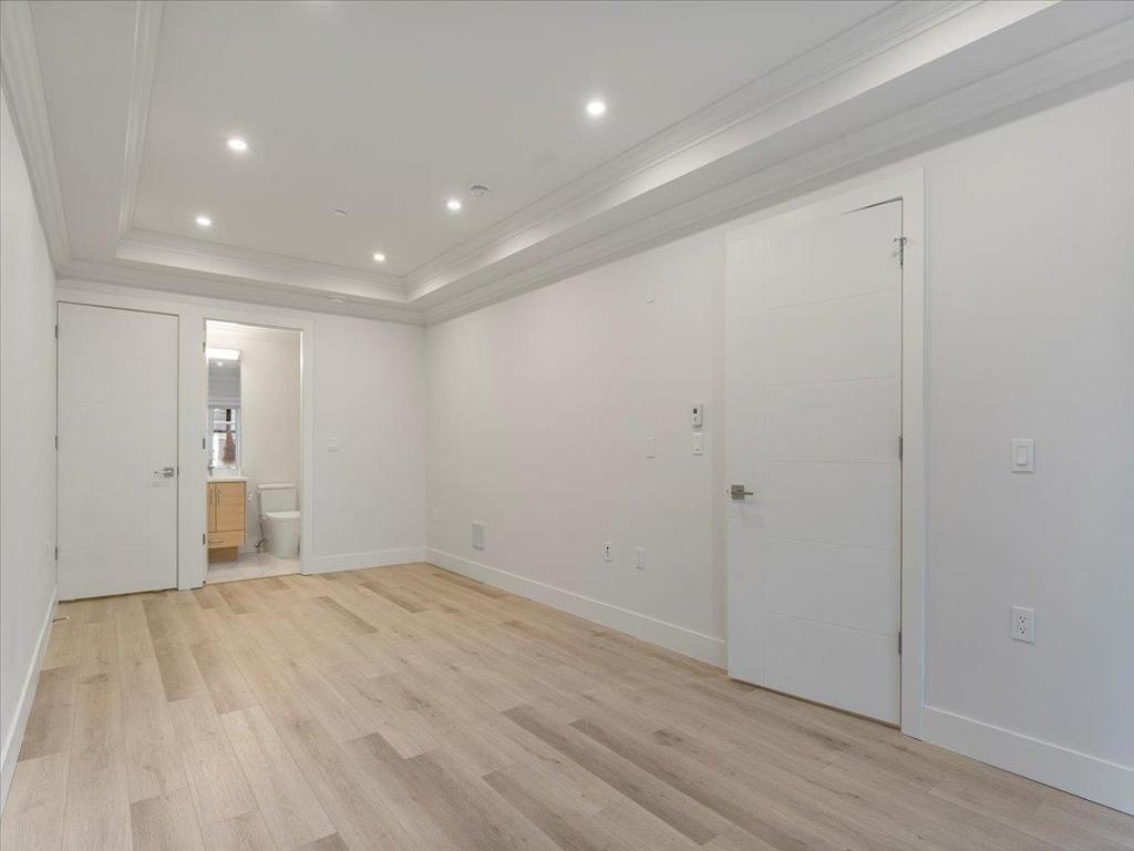 Listing Image for R3076354