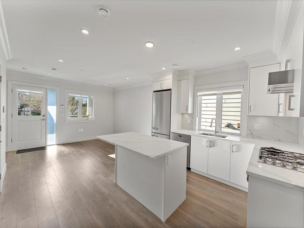 Listing Image for R3076355