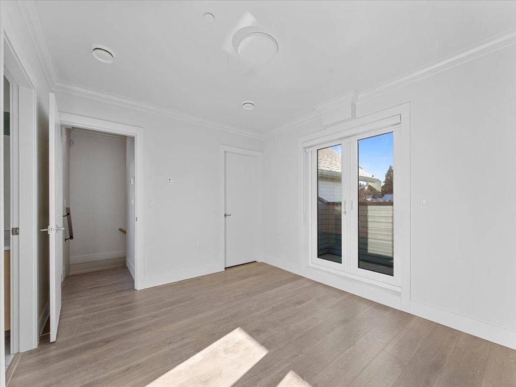 Listing Image for R3076355