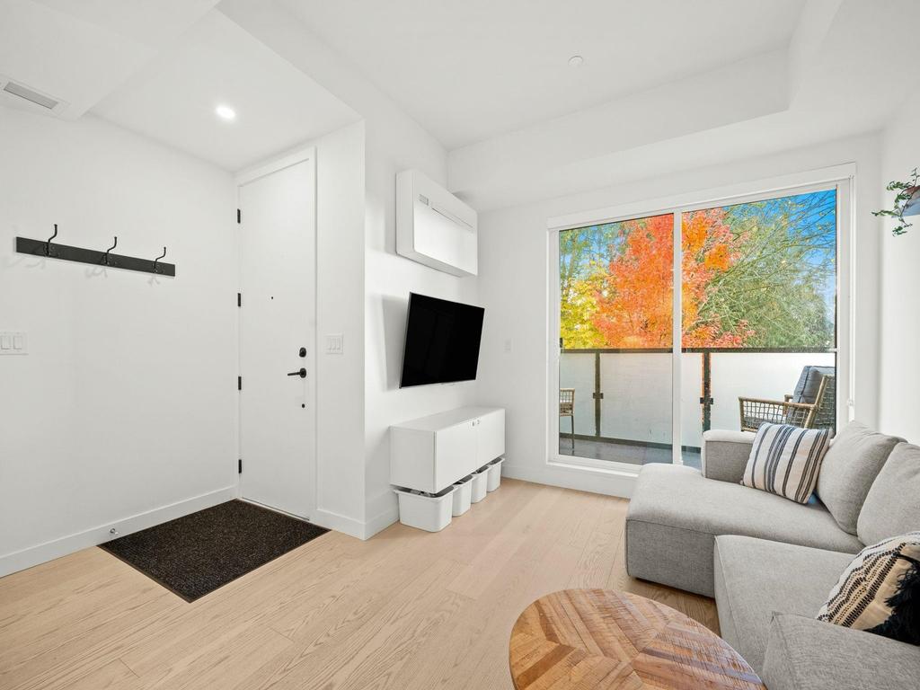 Listing Image for R3076384