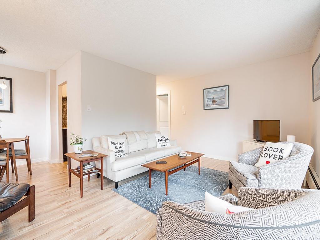 Listing Image for R3076389