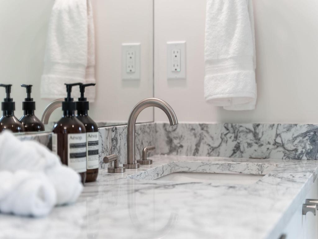 Listing Image for R3076418