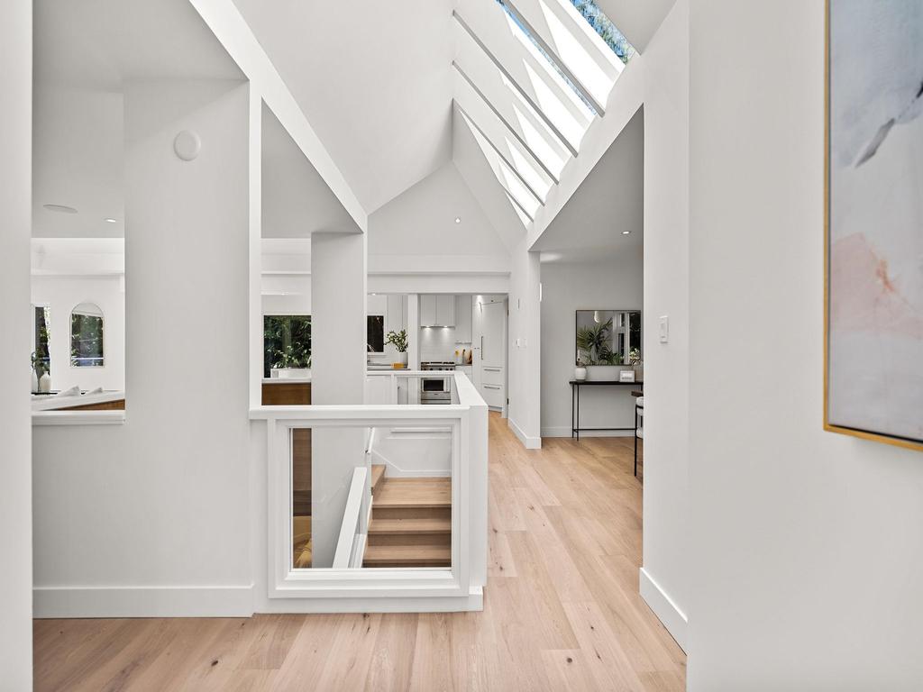 Listing Image for R3076418