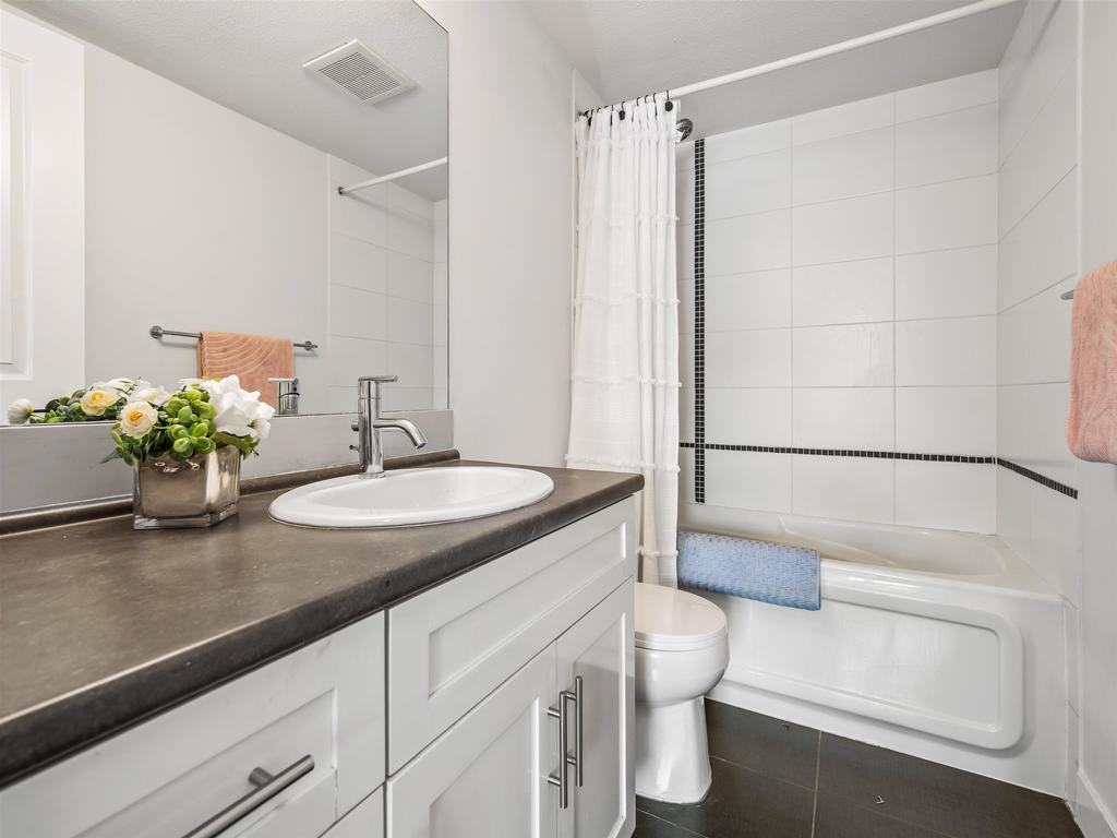 Listing Image for R3076422