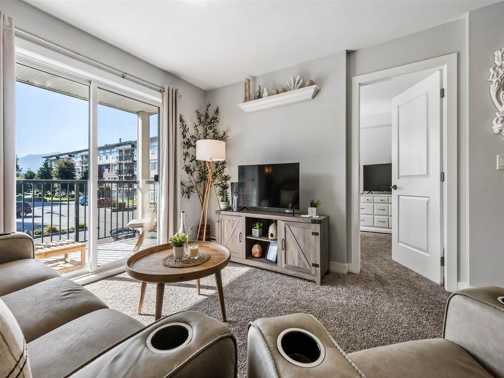 Listing Image for R3076422