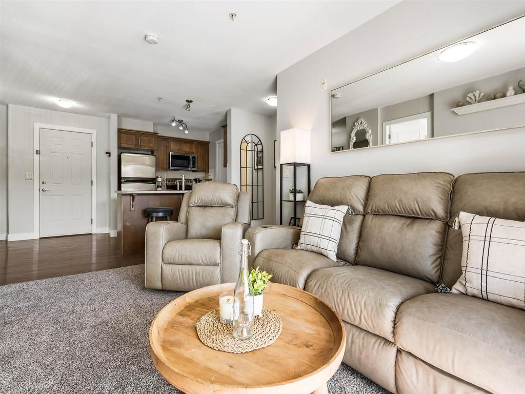 Listing Image for R3076422