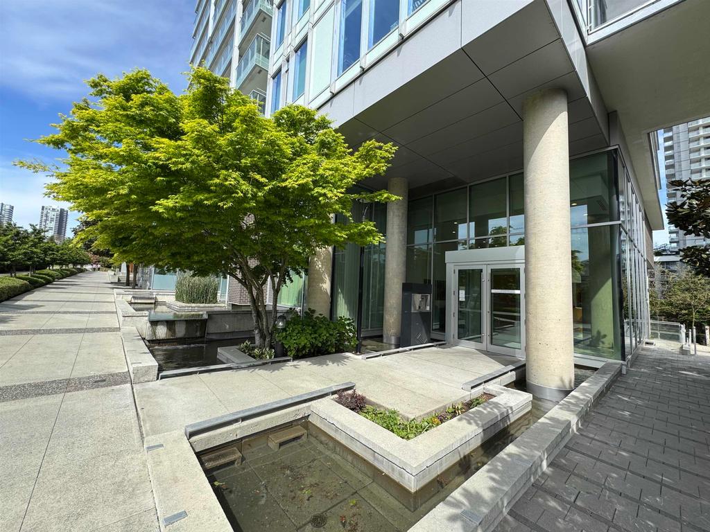 Listing Image for R3076442