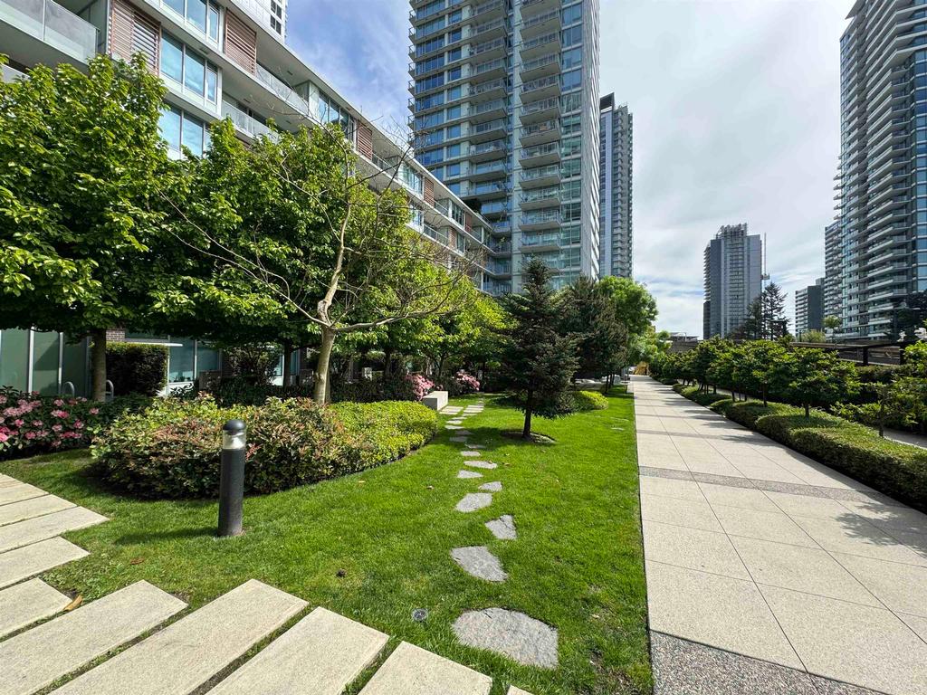 Listing Image for R3076442