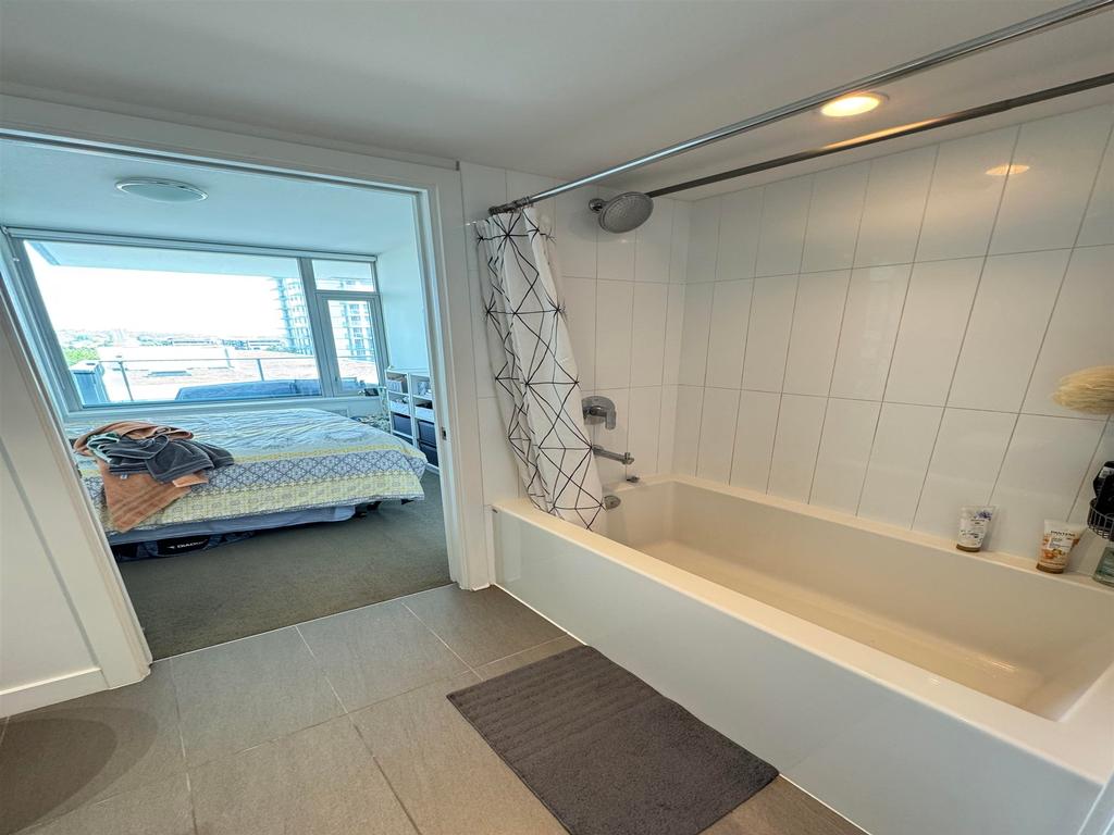 Listing Image for R3076442