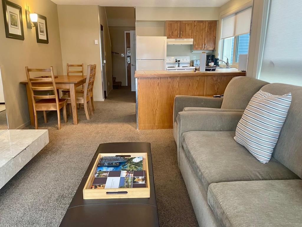 Listing Image for R3076456