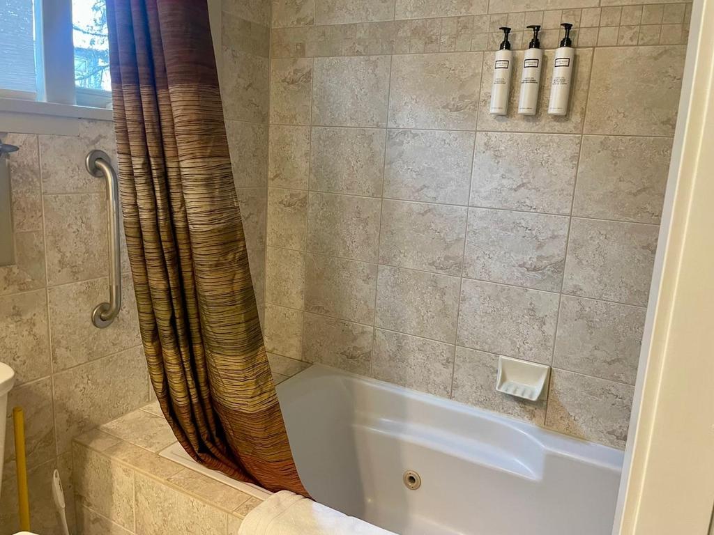 Listing Image for R3076456