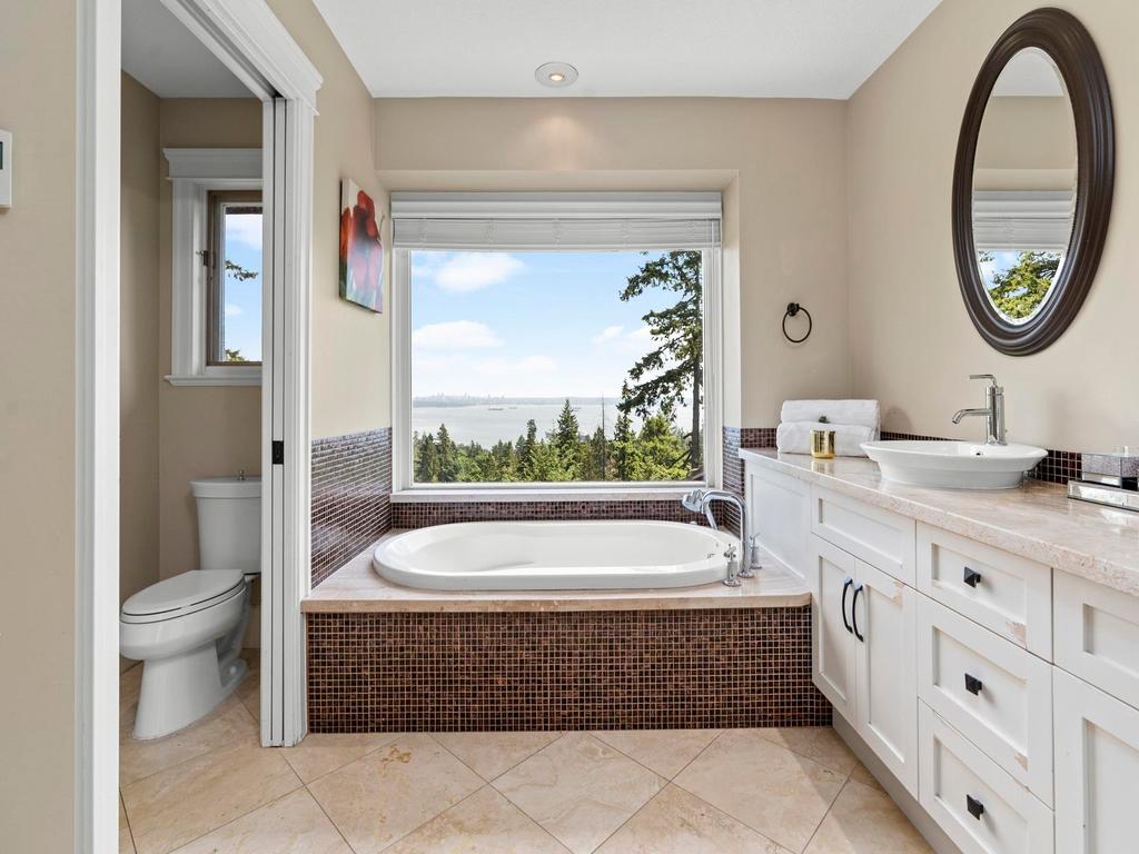 Listing Image for R3076464