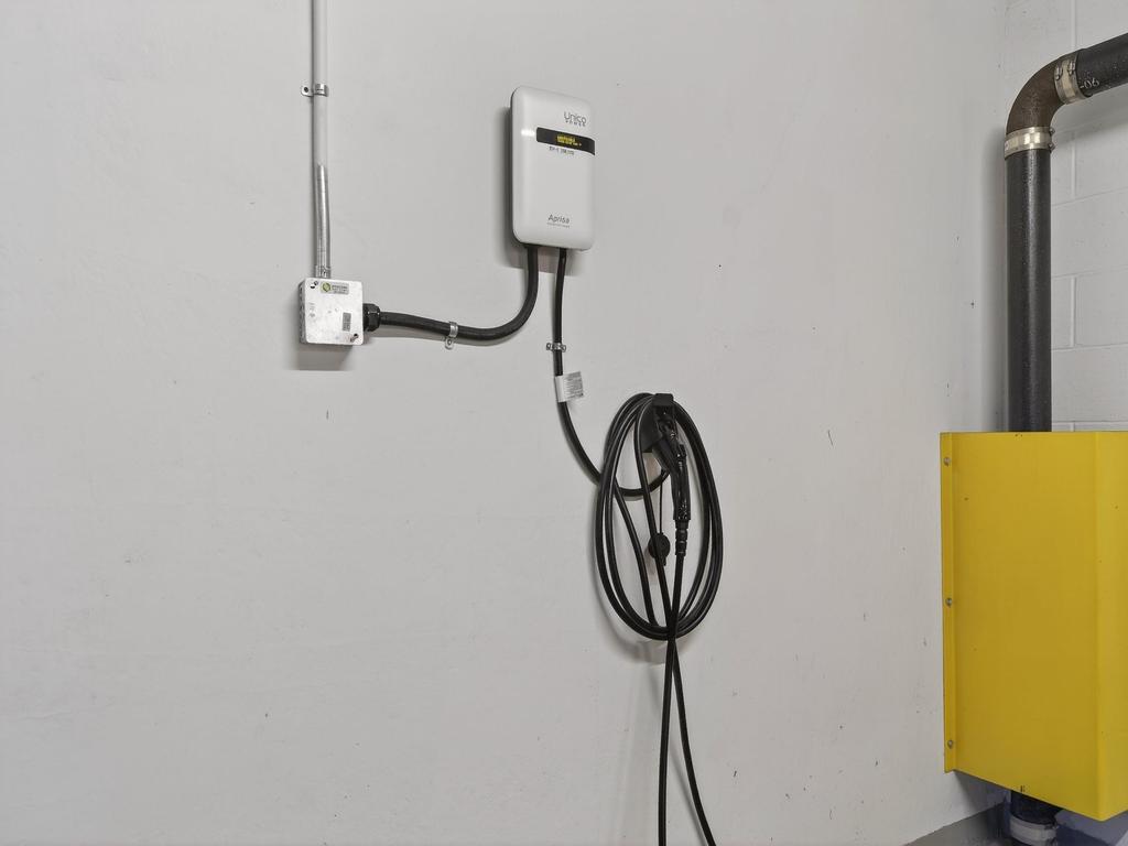 Listing Image for R3076506