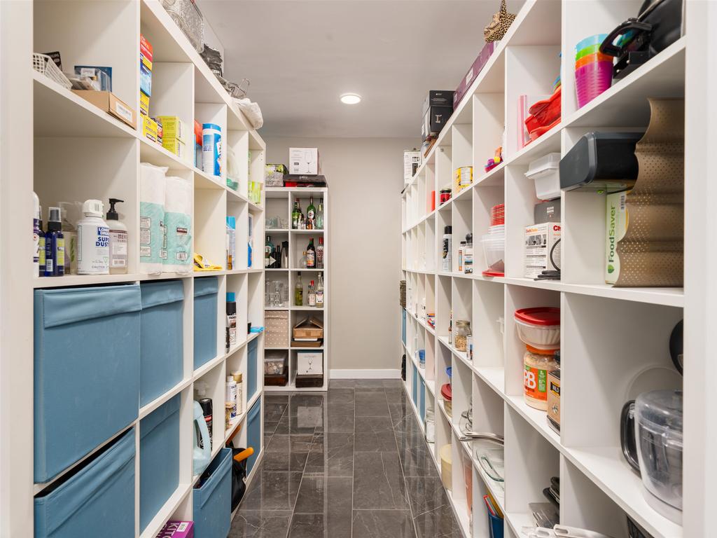 Listing Image for R3076533