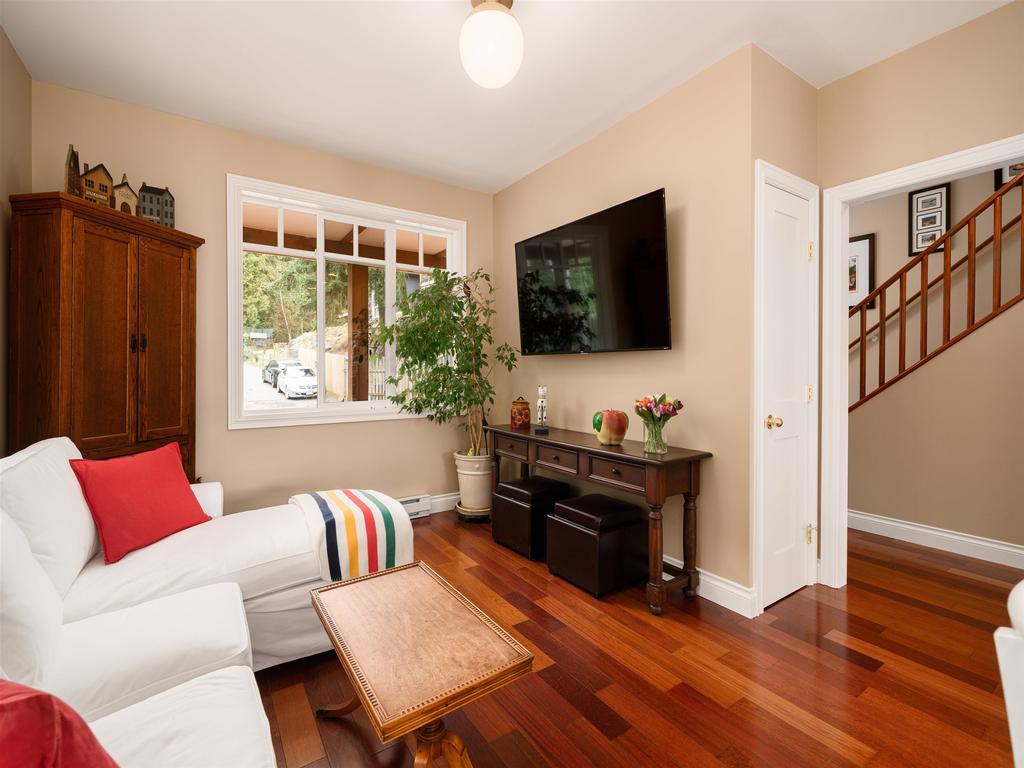 Listing Image for R3076533