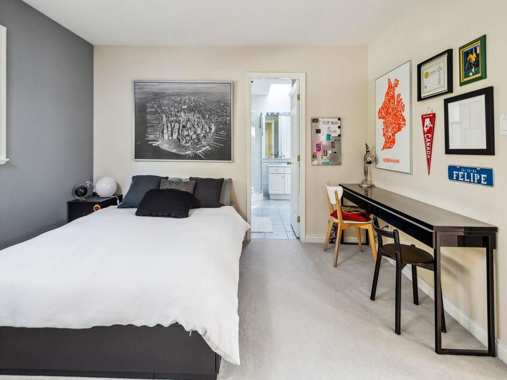 Listing Image for R3076537