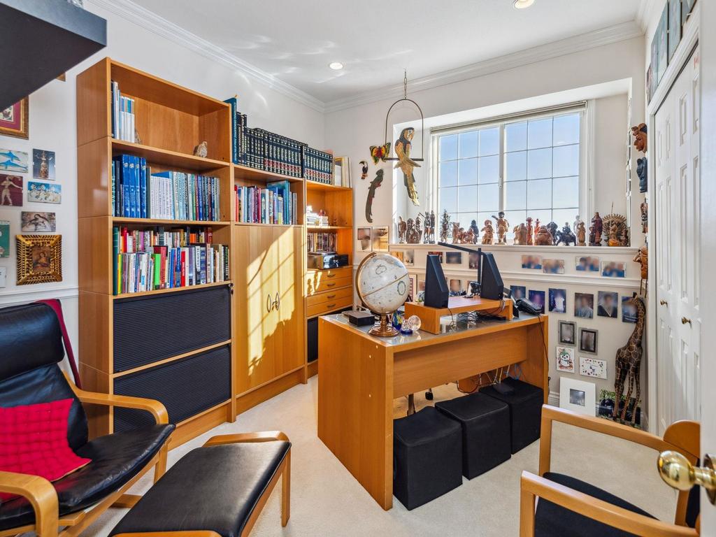 Listing Image for R3076537