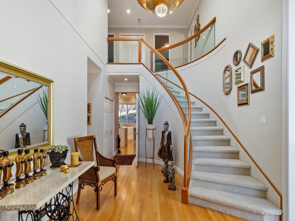 Listing Image for R3076537