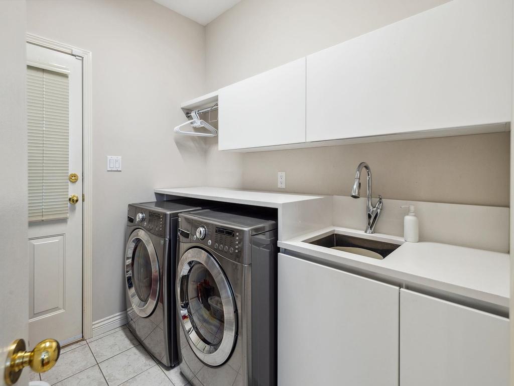 Listing Image for R3076537