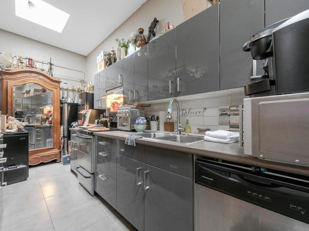 Listing Image for R3076544