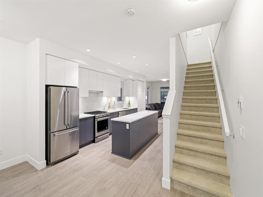 Listing Image for R3076567