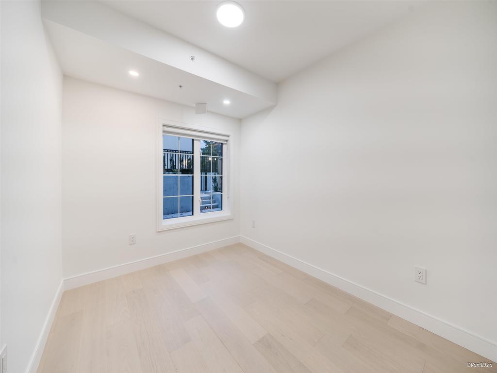 Listing Image for R3076611