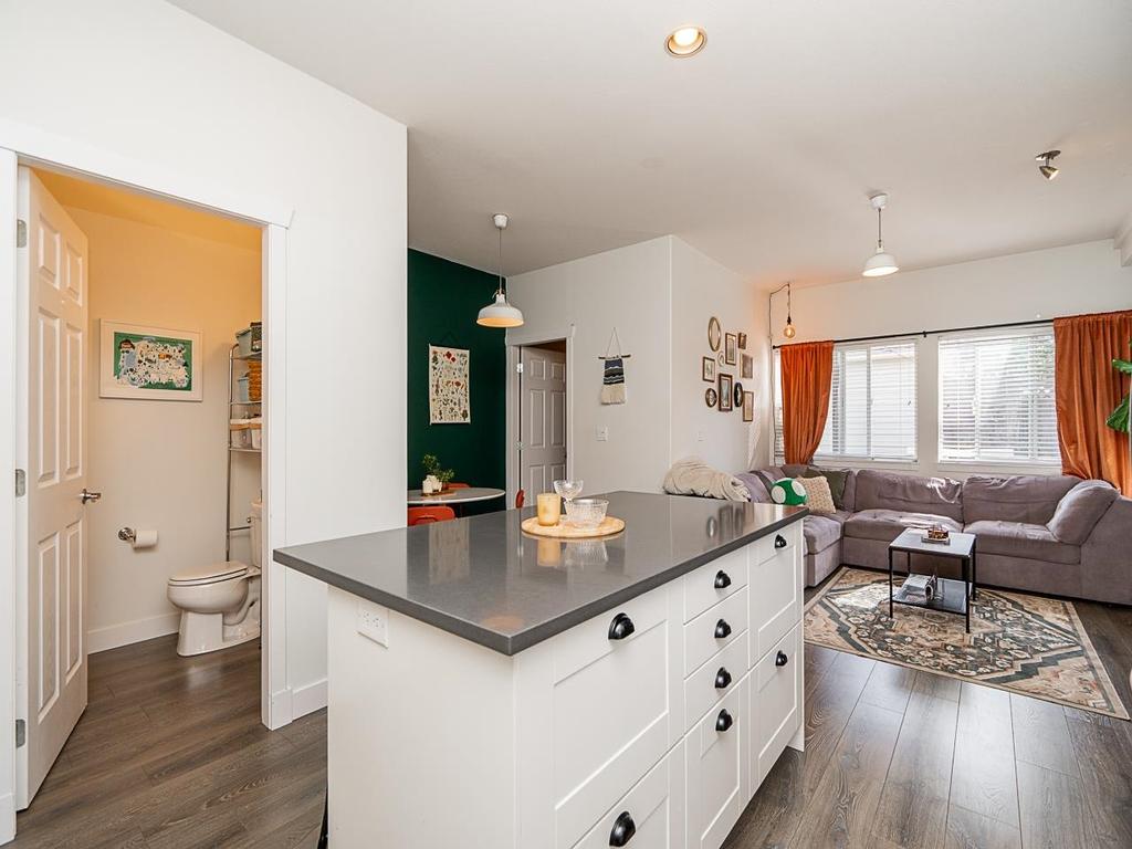 Listing Image for R3076651