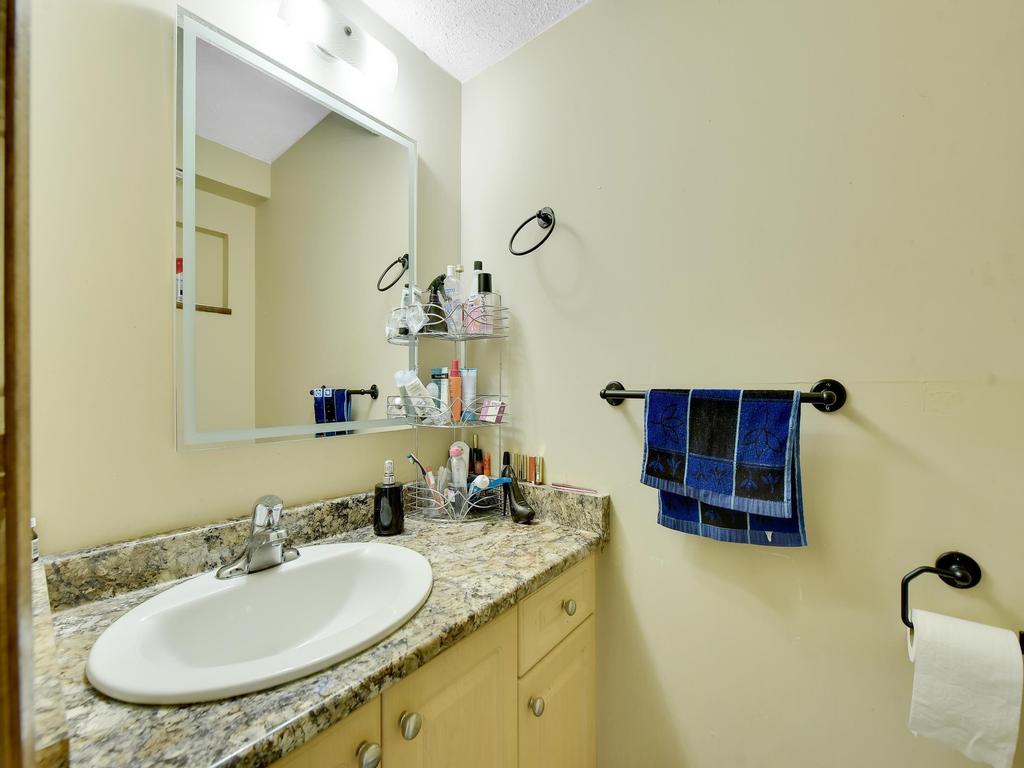 Listing Image for R3076676