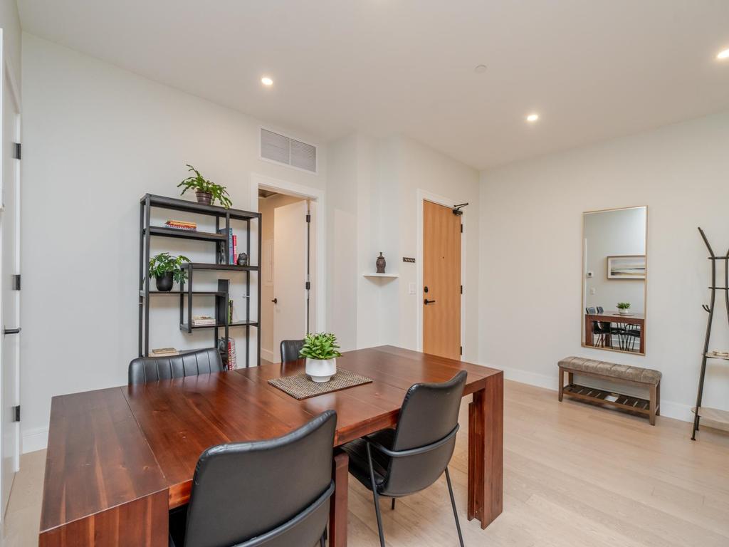 Listing Image for R3076679