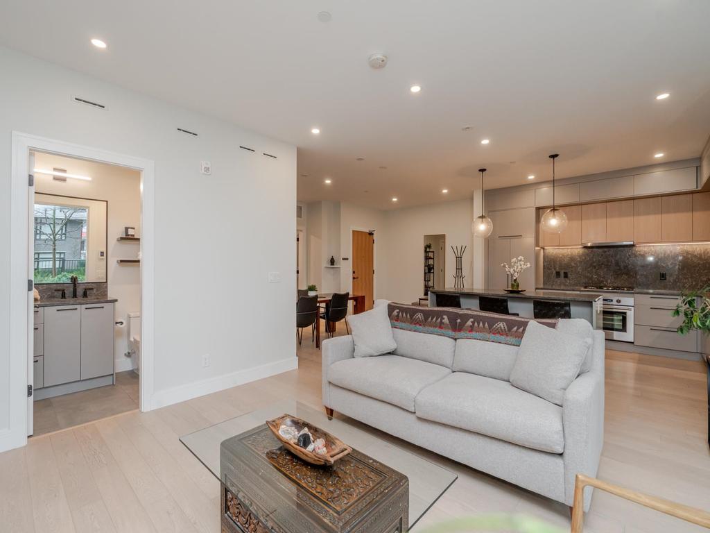 Listing Image for R3076679