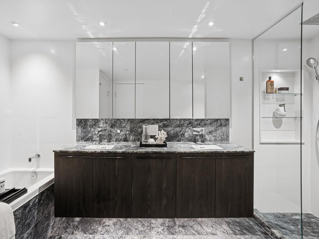 Listing Image for R3076715