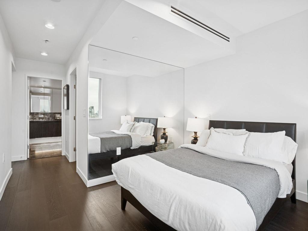 Listing Image for R3076715