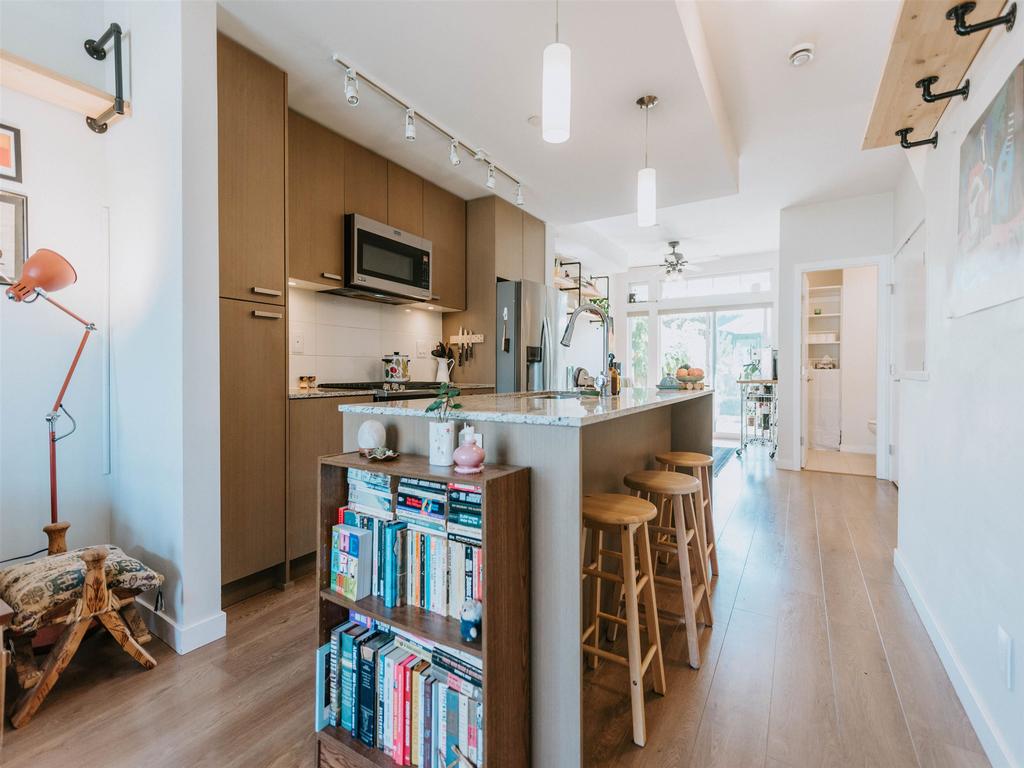 Listing Image for R3076762