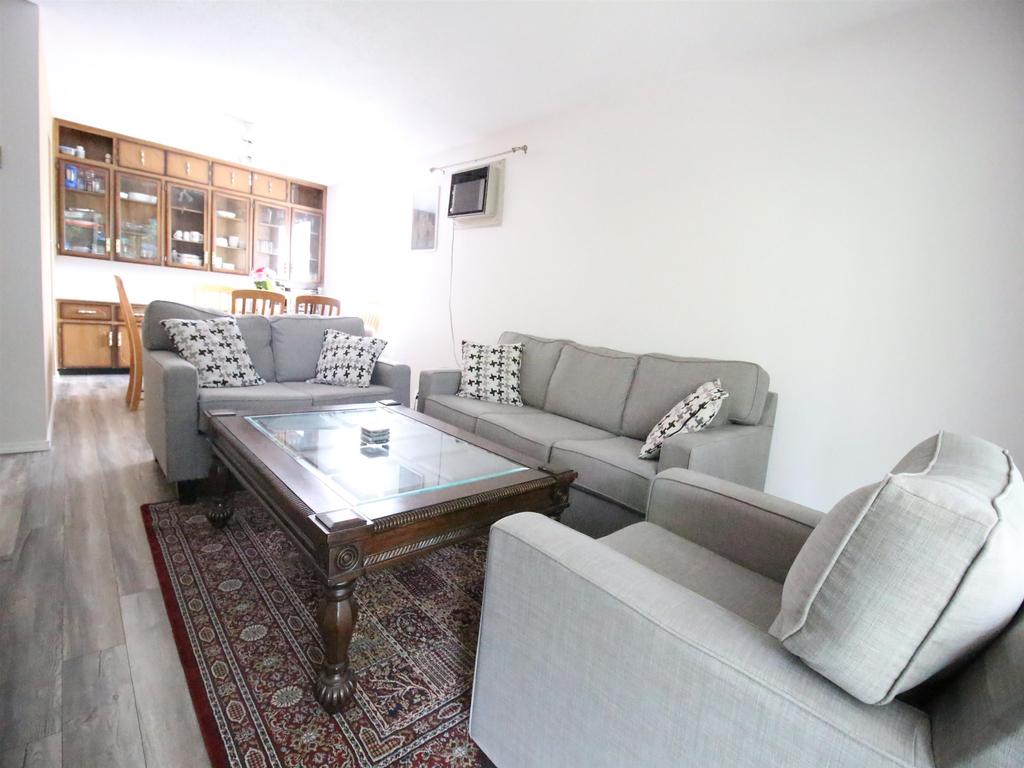 Listing Image for R3076767