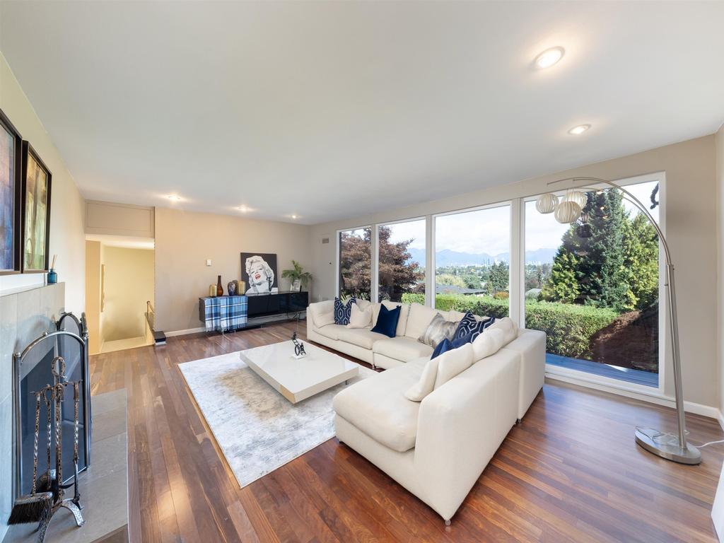 Listing Image for R3076834