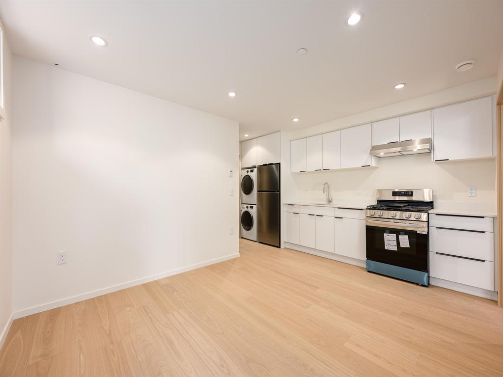 Listing Image for R3076835